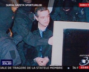 gigi becali arestat